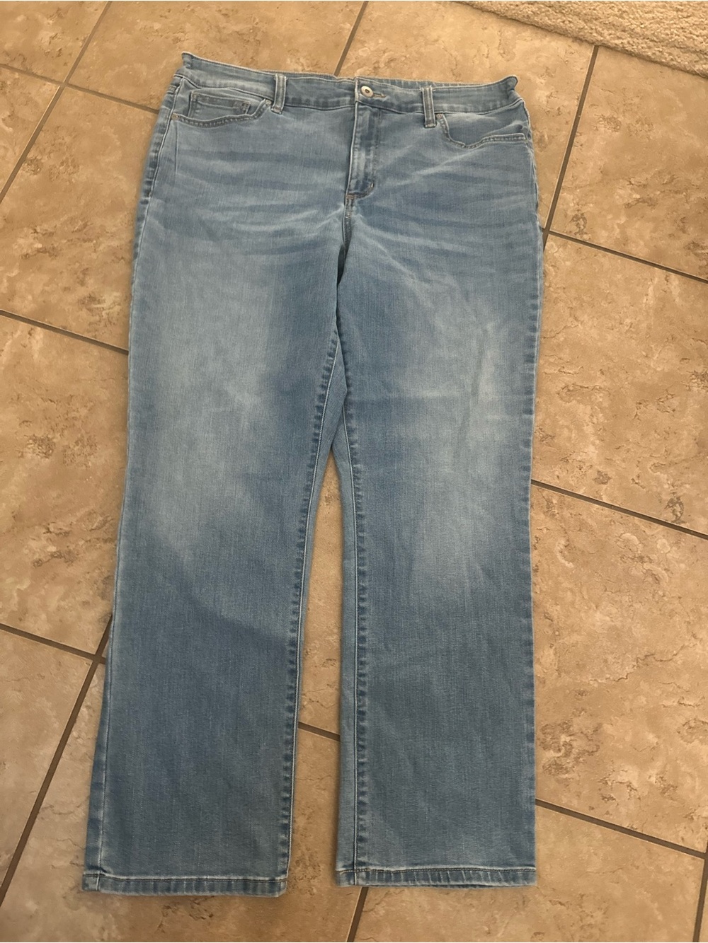 ST JOHNS BAY STRAIGHT JEANS